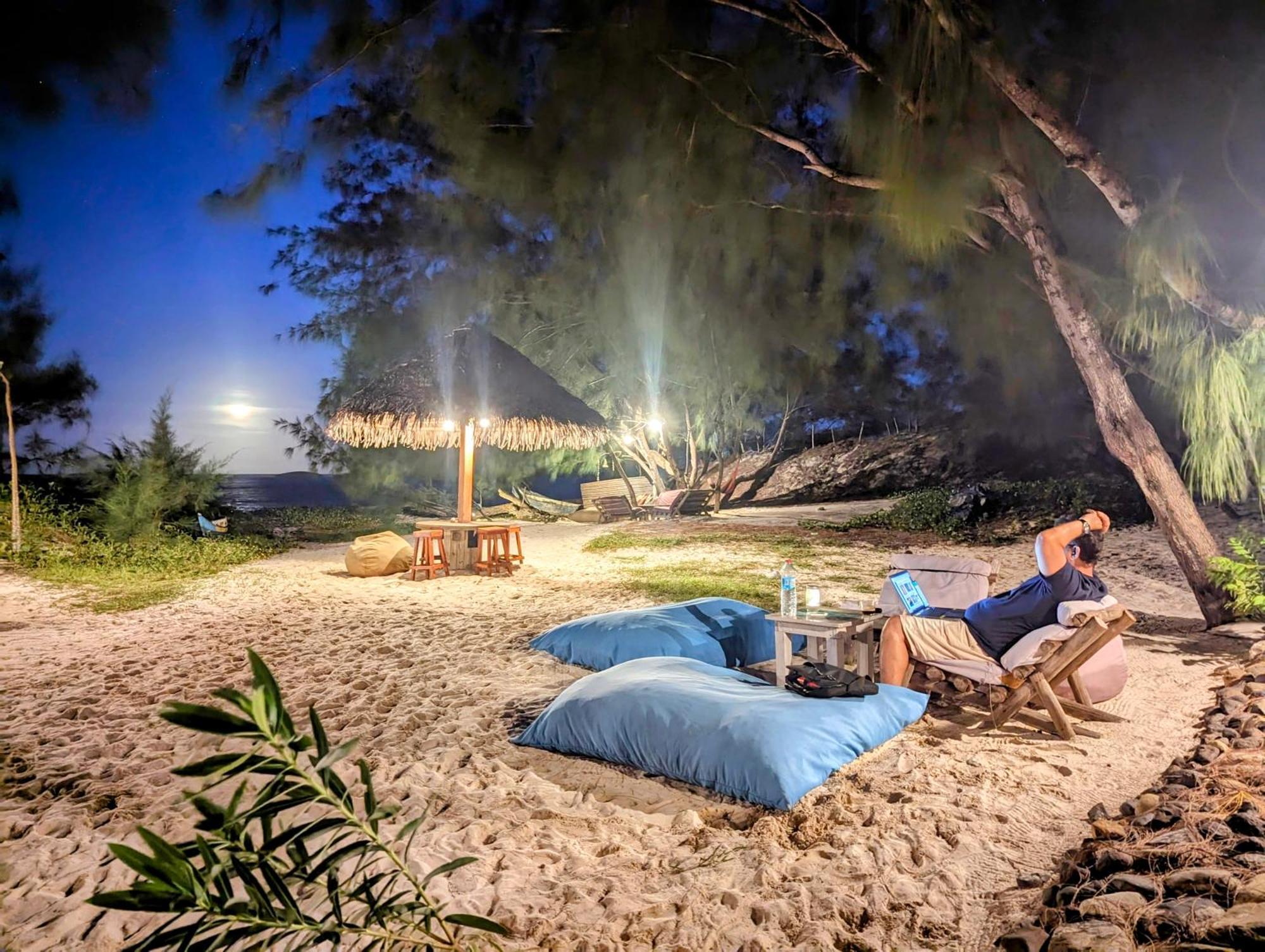 Ocean Lodge Kite & Windsurf Antsiranana Buitenkant foto